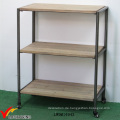 3 Tier Französisch Industrial Shelving Vintage auf Rädern